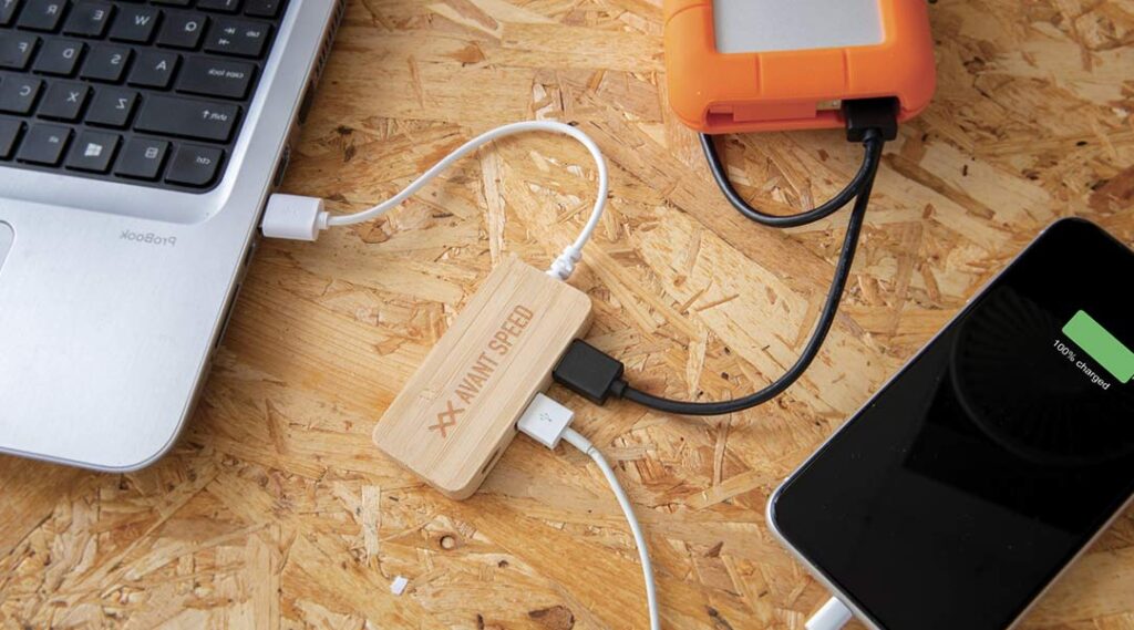 branded USB hub 