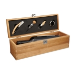 Elegant wine set made of bamboo, with 4 wine accessories wood colour fourth view