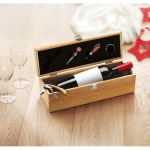 Elegant wine set made of bamboo, with 4 wine accessories wood colour fourth ambient view