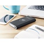 Wireless charging power bank with rubberized finish, 8,000 mAh black colour main ambient view