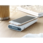 Wireless charging power bank with rubberized finish, 8,000 mAh white colour second ambient view