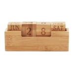 Desk calendar with wooden blocks for dates wood colour third view