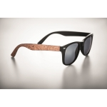 Sunglasses with arms finished in cork, UV400 protection black colour fourth photographic view