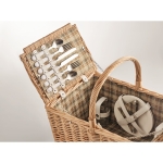 Picnic set for 4 people in a basket for summer promotions wood colour second photographic view