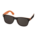 Retro square-shaped sunglasses in two colours orange colour