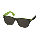 Retro square-shaped sunglasses in two colours lime colour