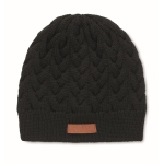 Knitted hat made of RPET in black or white black colour