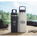 Large stainless steel thermos bottle, handle with clip, 970 ml white colour main ambient view