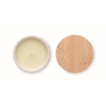 Plant wax candle with linen scent and bamboo lid white colour fourth view