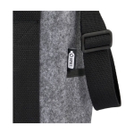 Recycled GRS thermal felt bag with exterior pockets grey colour